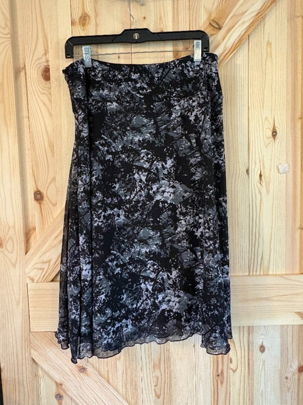 Coldwater Creek Skirt Size M 10-12 Black Gray Sheer Floral A-Line Midi